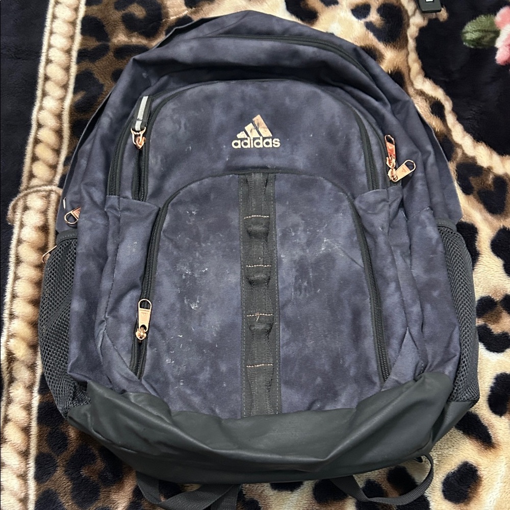 Adidas Backpack 🎒